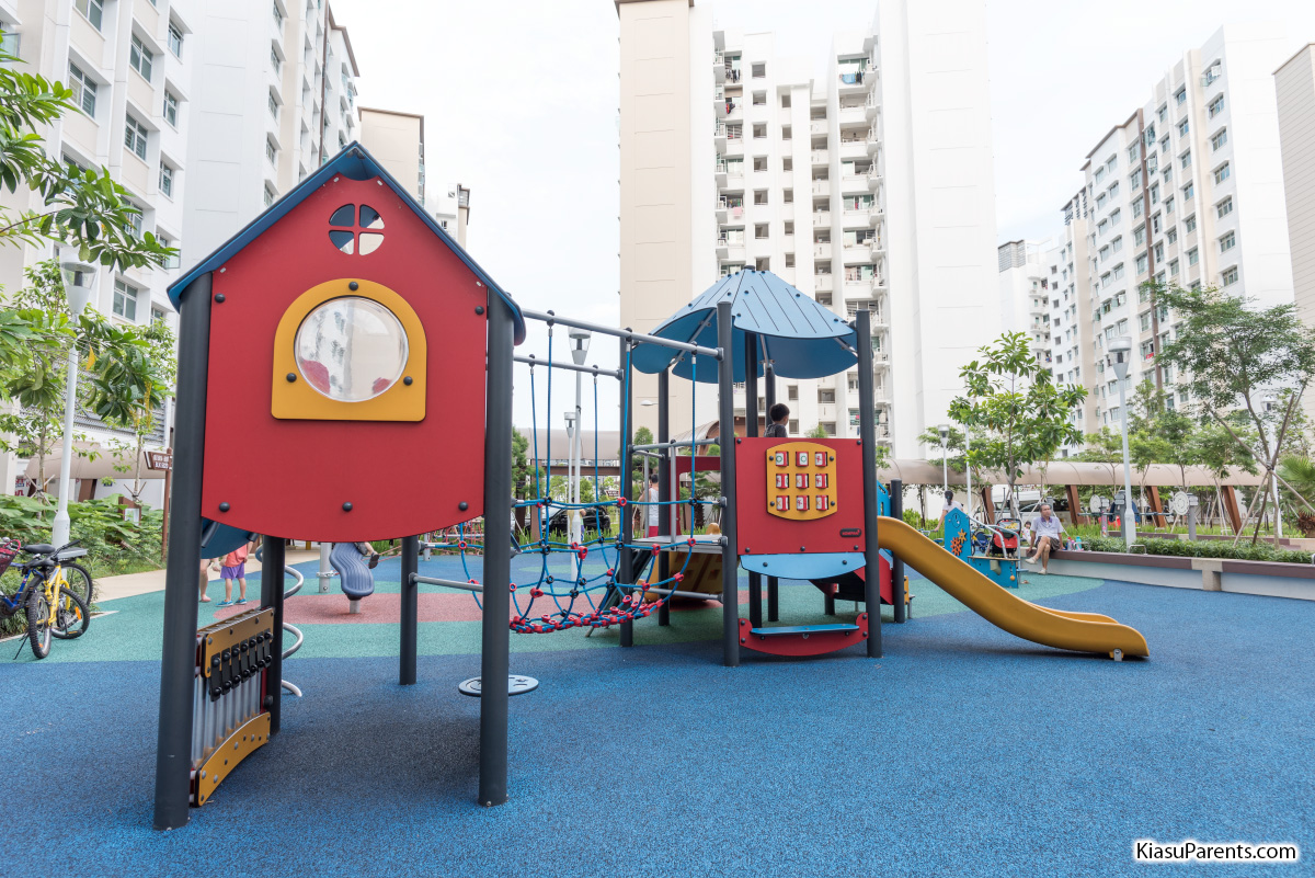 Blk 502D Yishun St 51 Playground 04