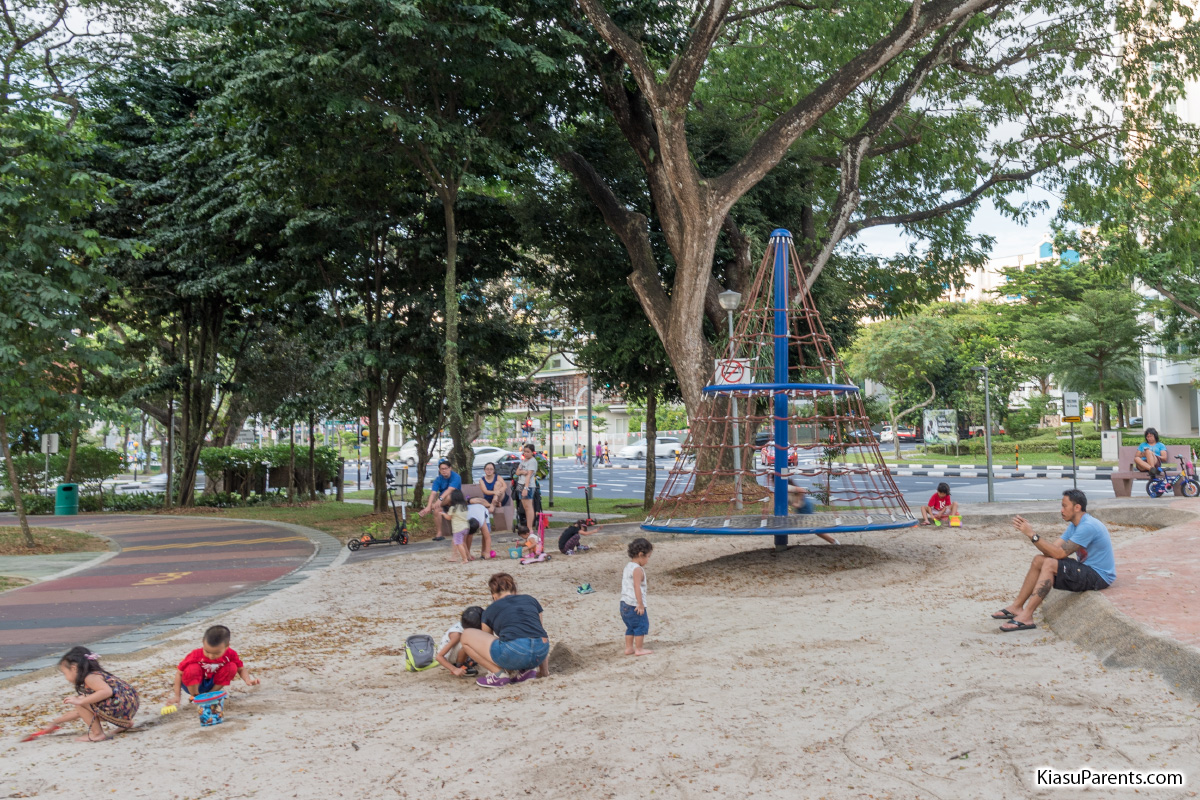 Yishun Park Playground 07